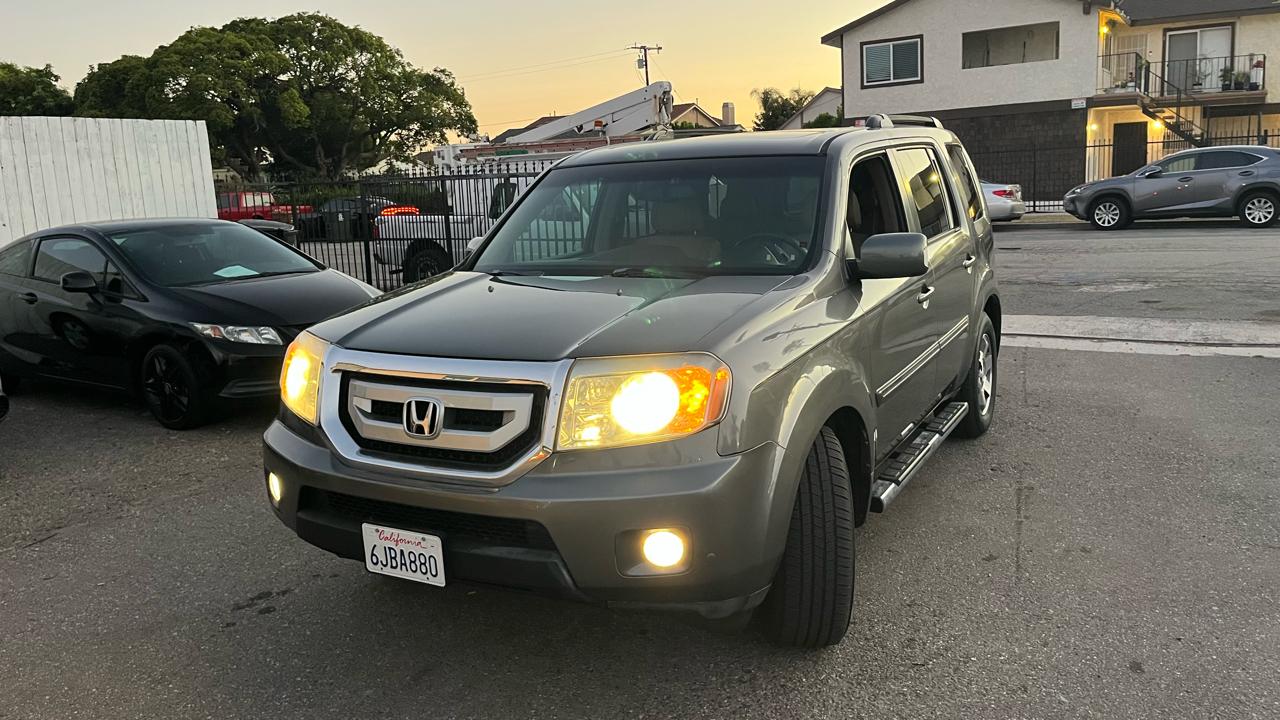 Honda Pilot Touring 4WD with DVD 2009
