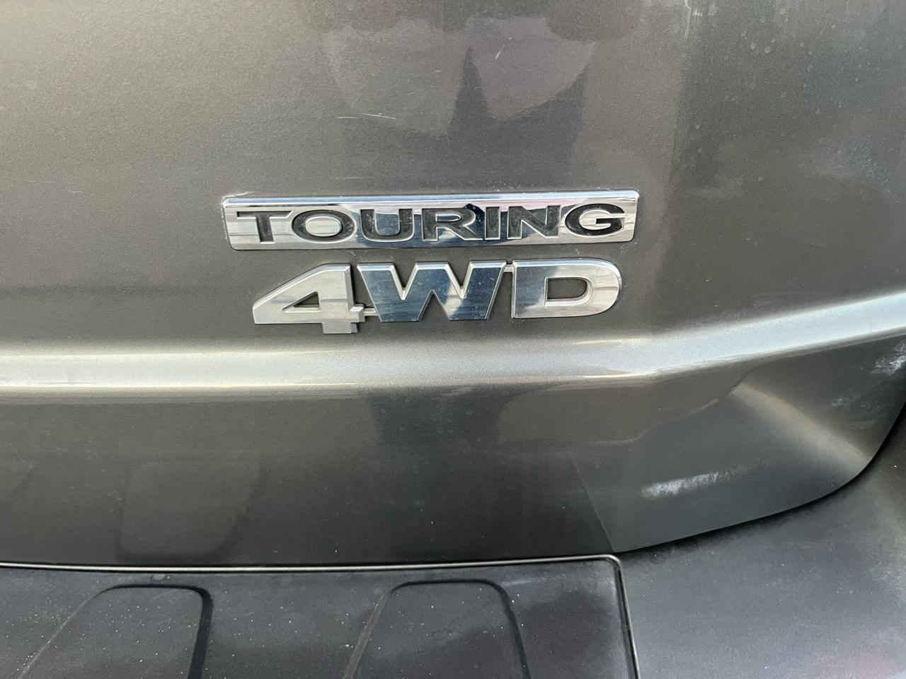 Honda Pilot Touring 4WD with DVD 2009