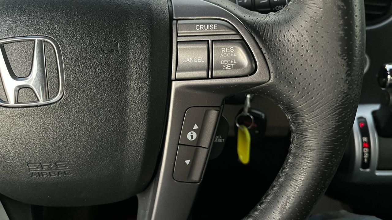 Honda Pilot Touring 4WD with DVD 2009