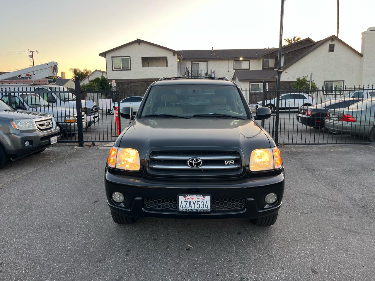 Toyota Sequoia Limited 2WD 2002