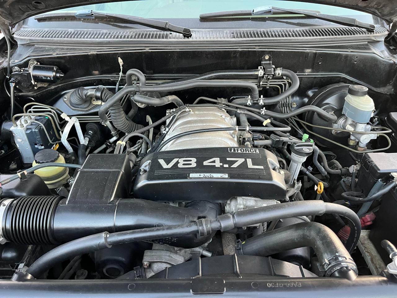 Toyota Sequoia Limited 2WD 2002