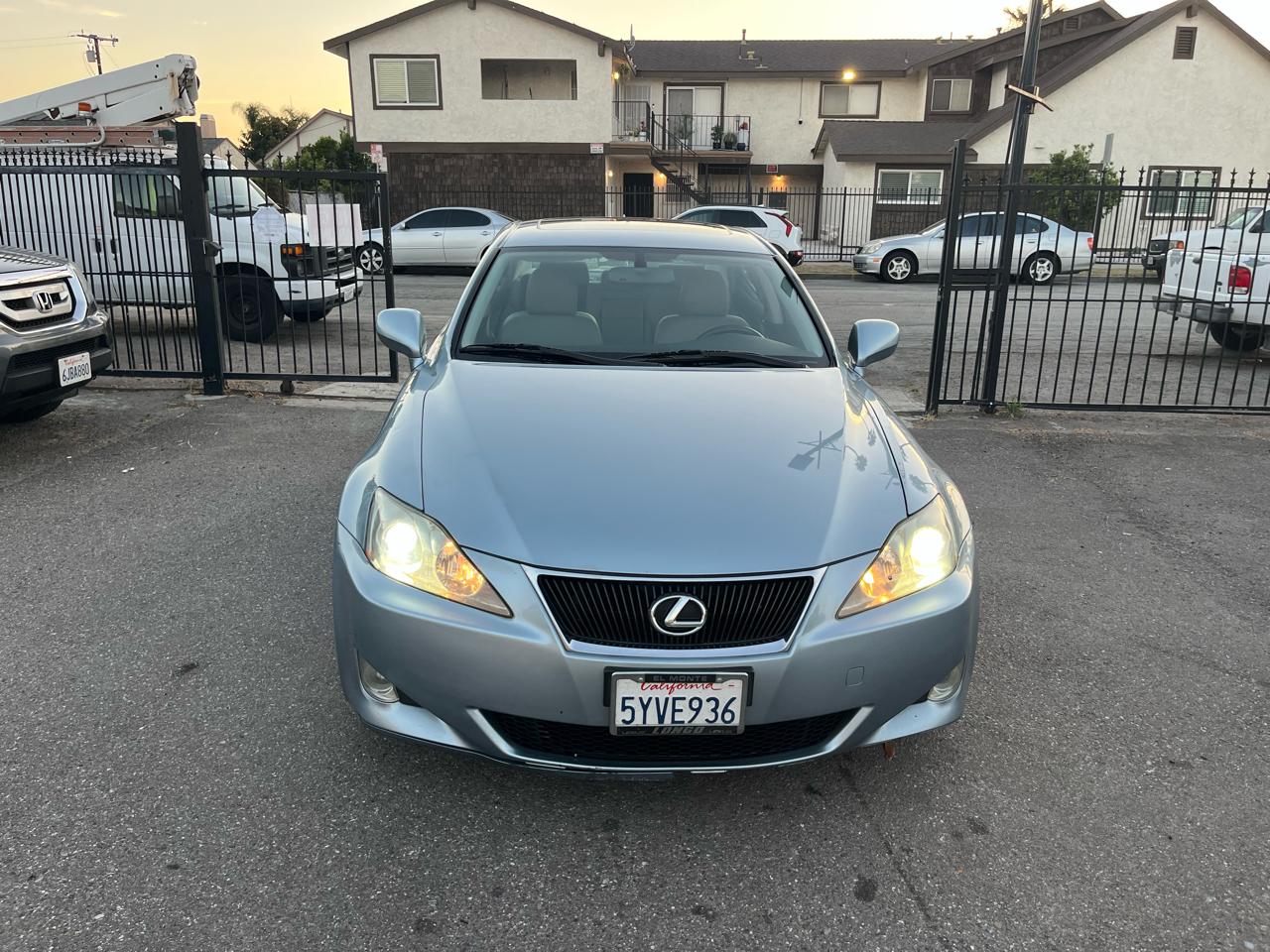 Lexus IS IS 250 6-Speed Sequential 2007
