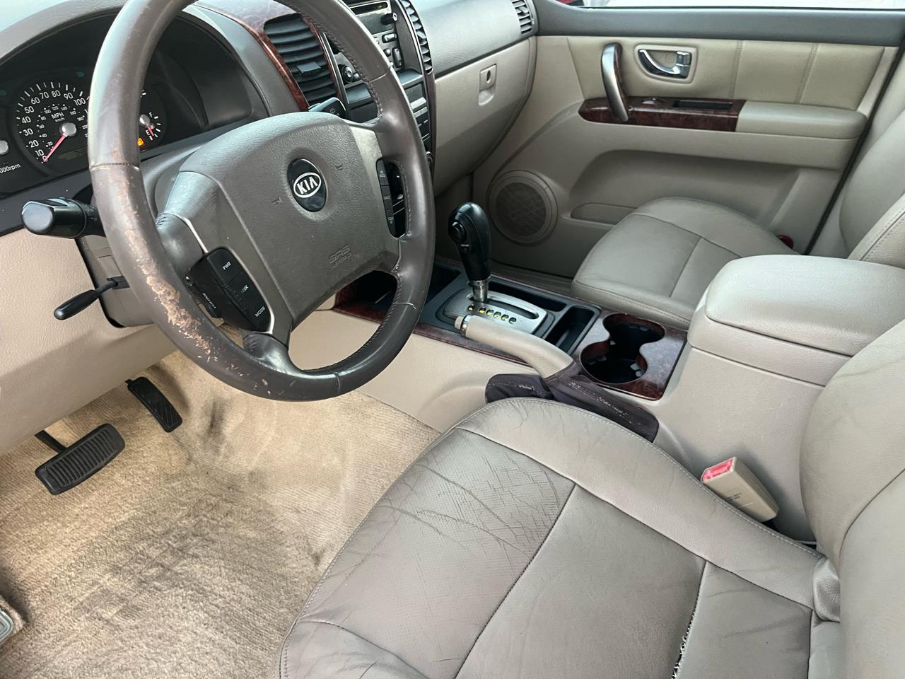 Kia Sorento LX 2WD 2004