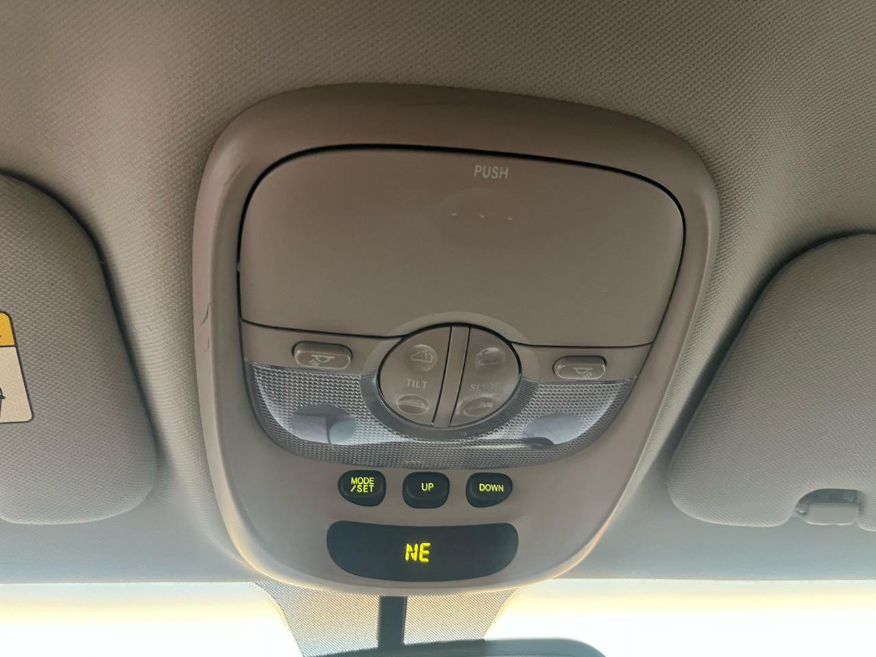 Kia Sorento LX 2WD 2004