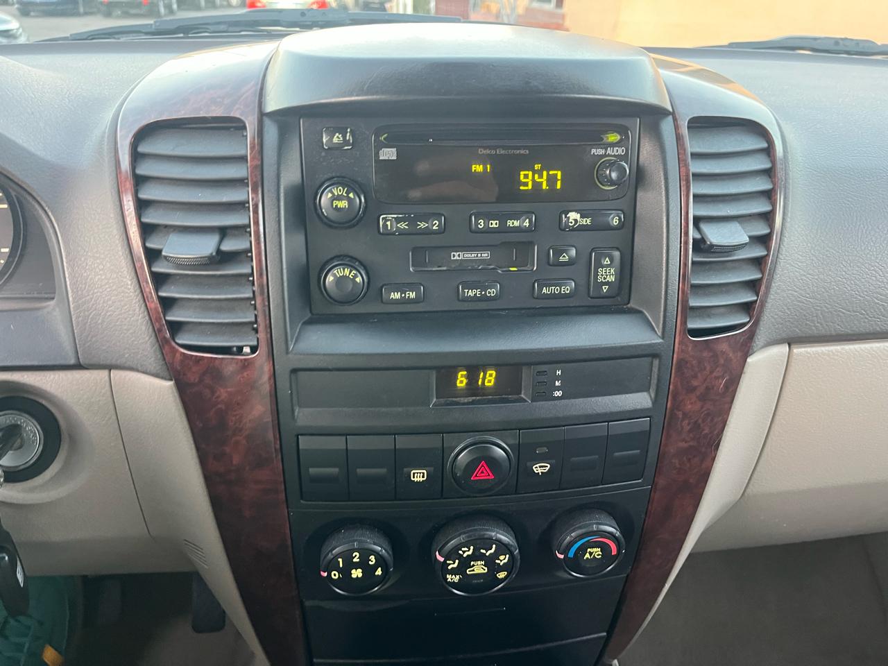 Kia Sorento LX 2WD 2004