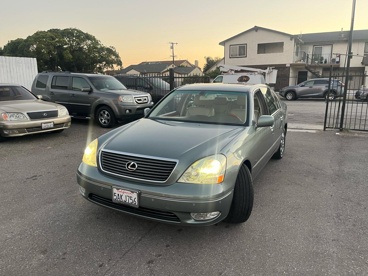 Lexus LS 430 Sedan 2003