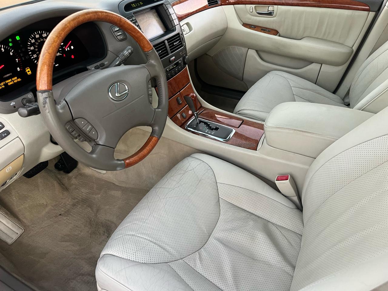 Lexus LS 430 Sedan 2003