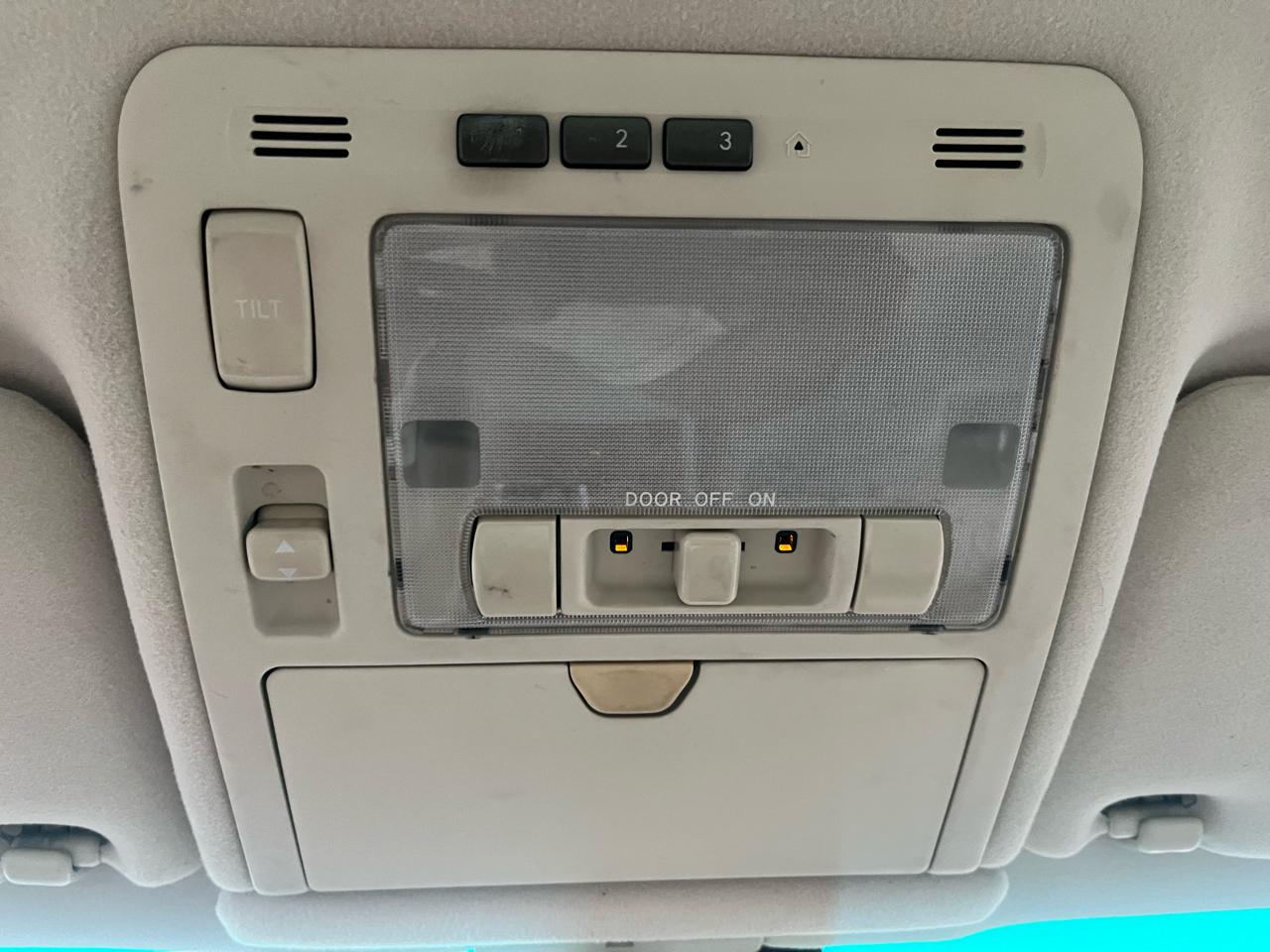 Lexus LS 430 Sedan 2003