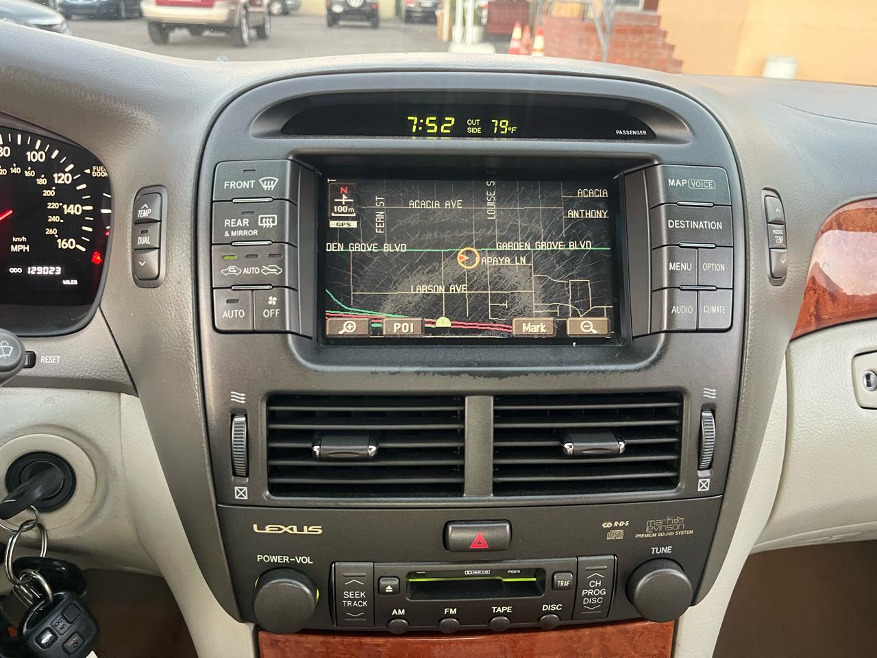 Lexus LS 430 Sedan 2003