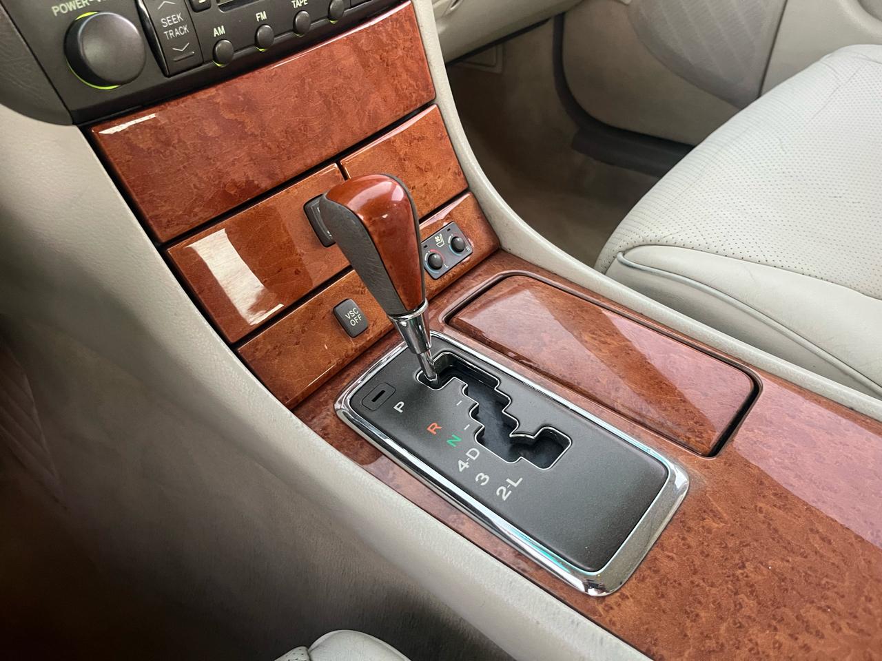 Lexus LS 430 Sedan 2003