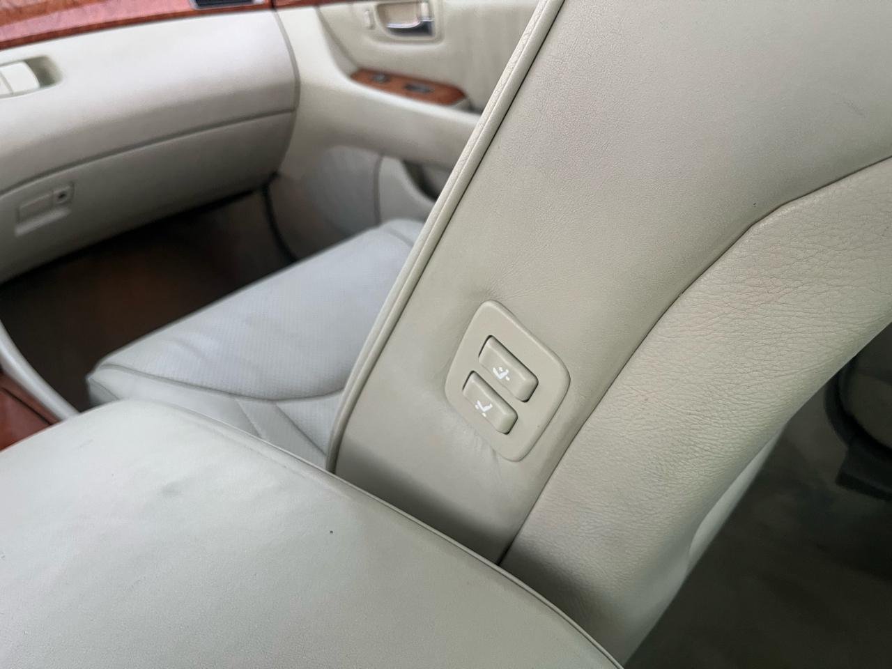 Lexus LS 430 Sedan 2003