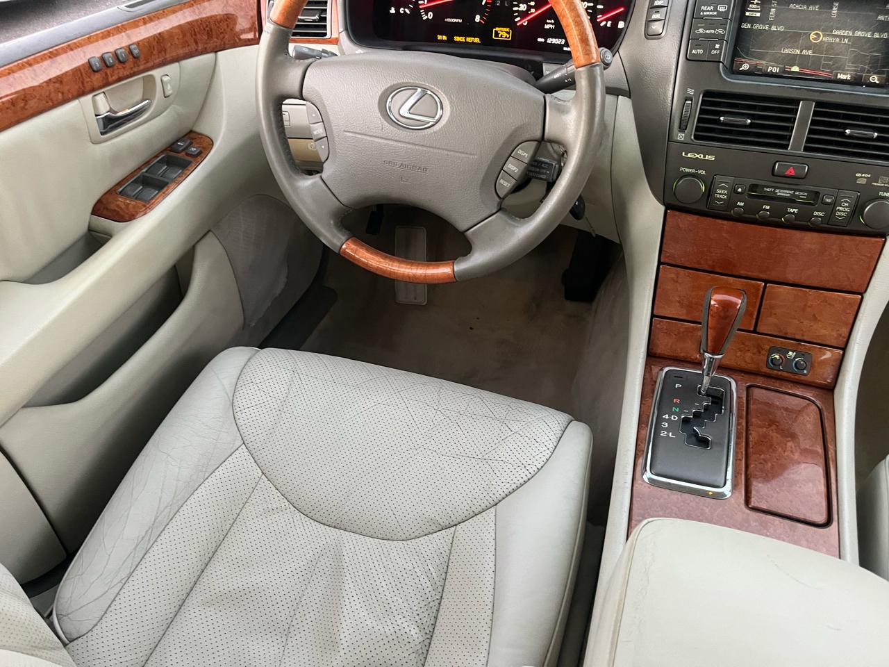 Lexus LS 430 Sedan 2003