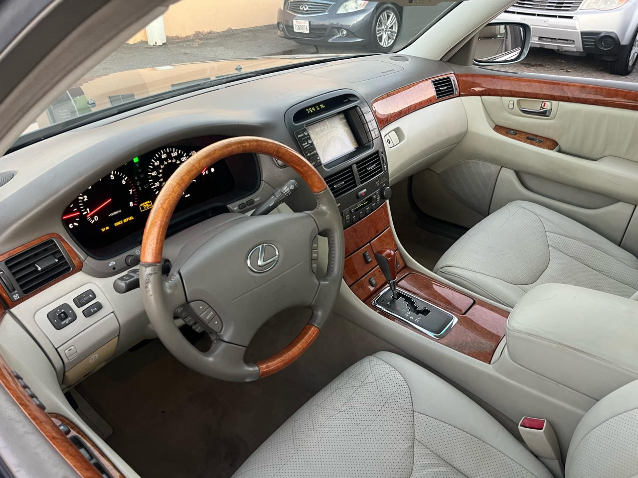 Lexus LS 430 Sedan 2003