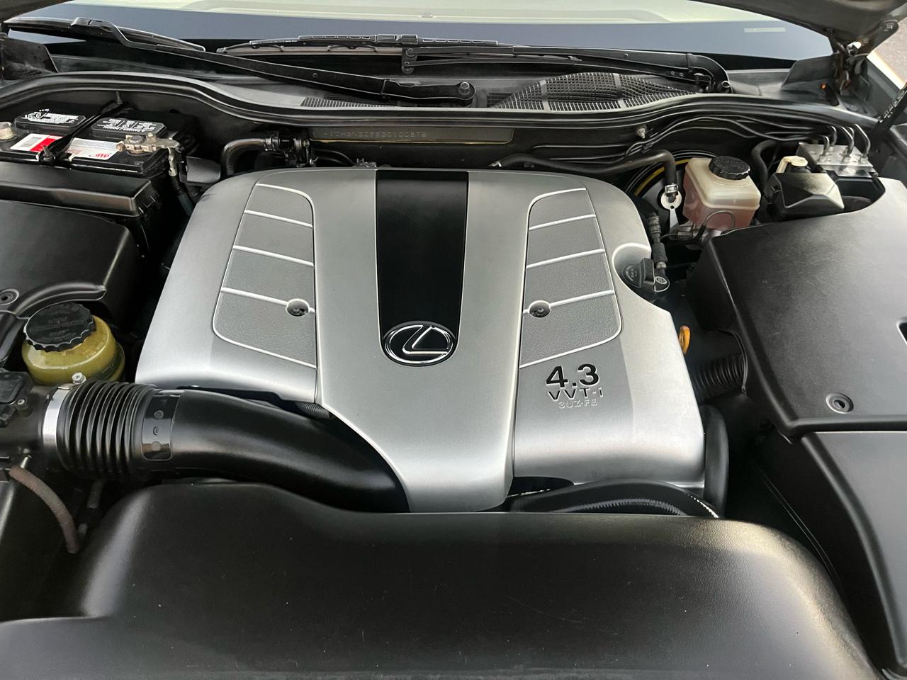 Lexus LS 430 Sedan 2003