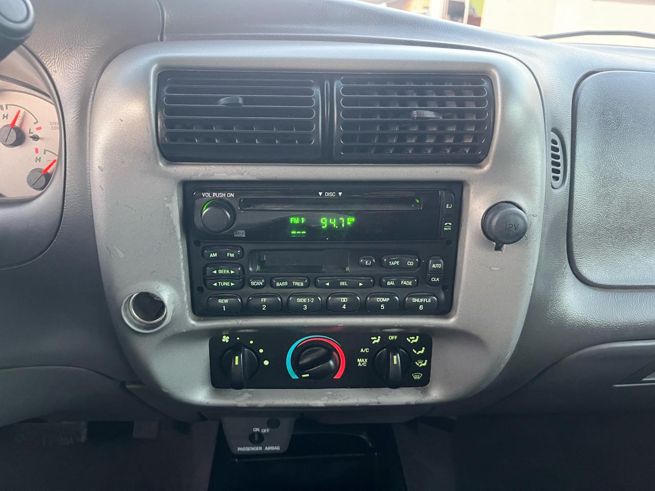 Ford Ranger XL Short Bed 2WD - 314A 2003