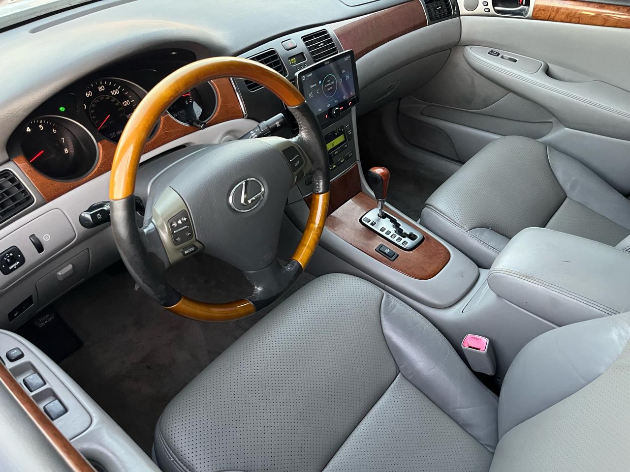 Lexus ES 330 Sedan 2005