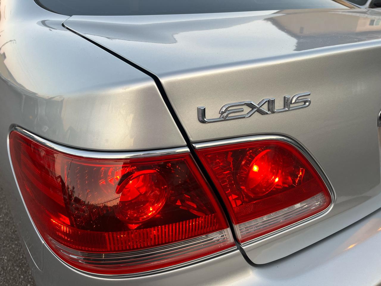 Lexus ES 330 Sedan 2005