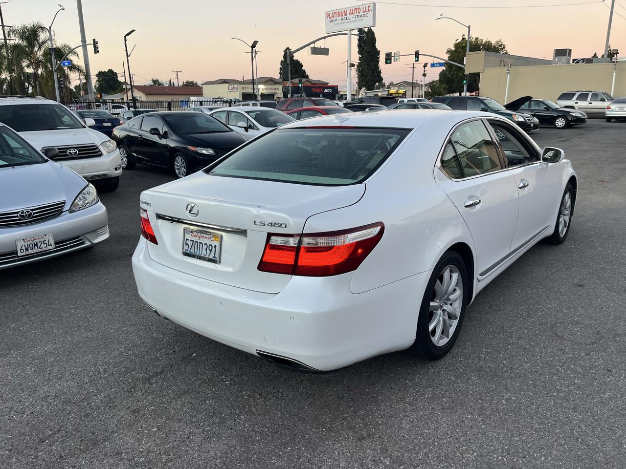 Lexus LS 460 Luxury Sedan 2007