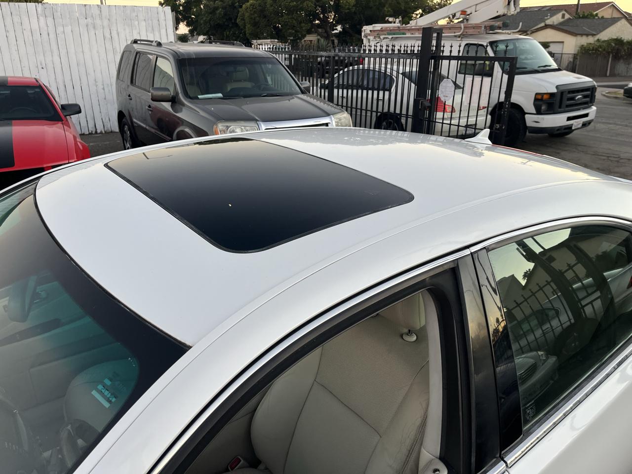 Lexus LS 460 Luxury Sedan 2007