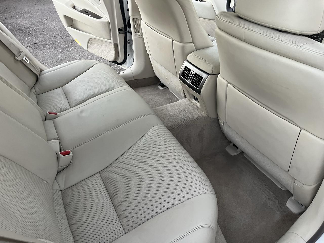 Lexus LS 460 Luxury Sedan 2007