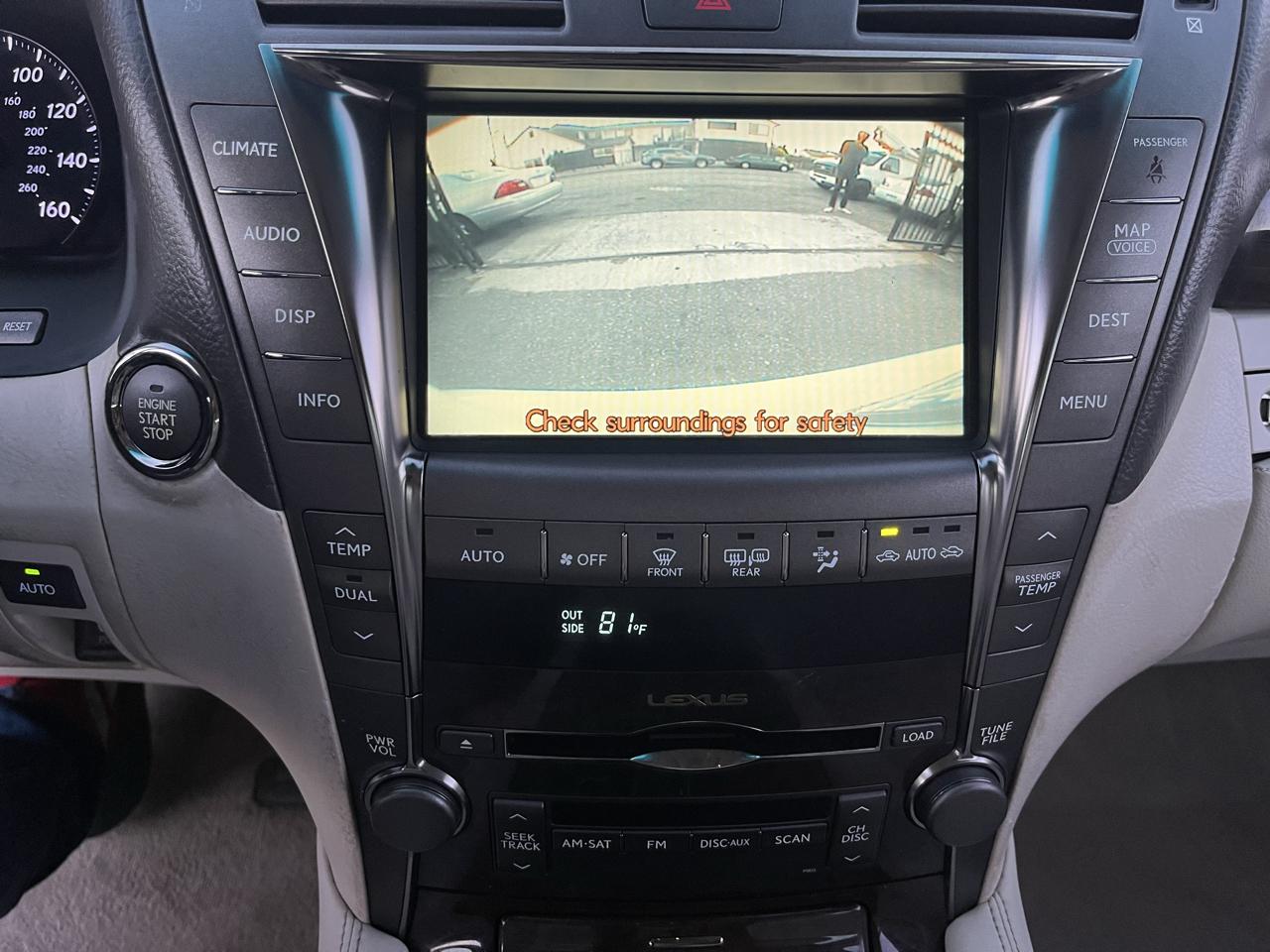 Lexus LS 460 Luxury Sedan 2007