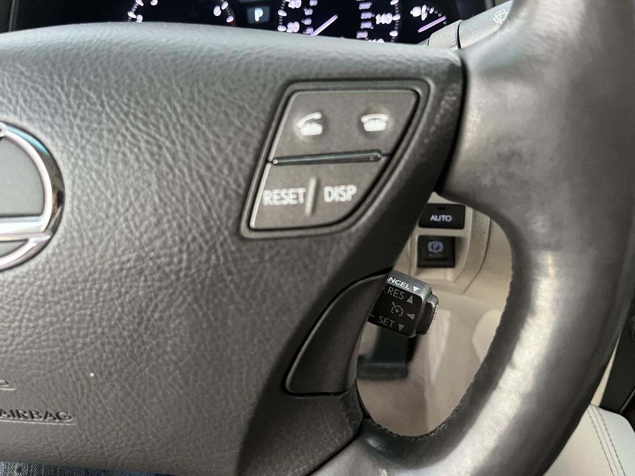 Lexus LS 460 Luxury Sedan 2007