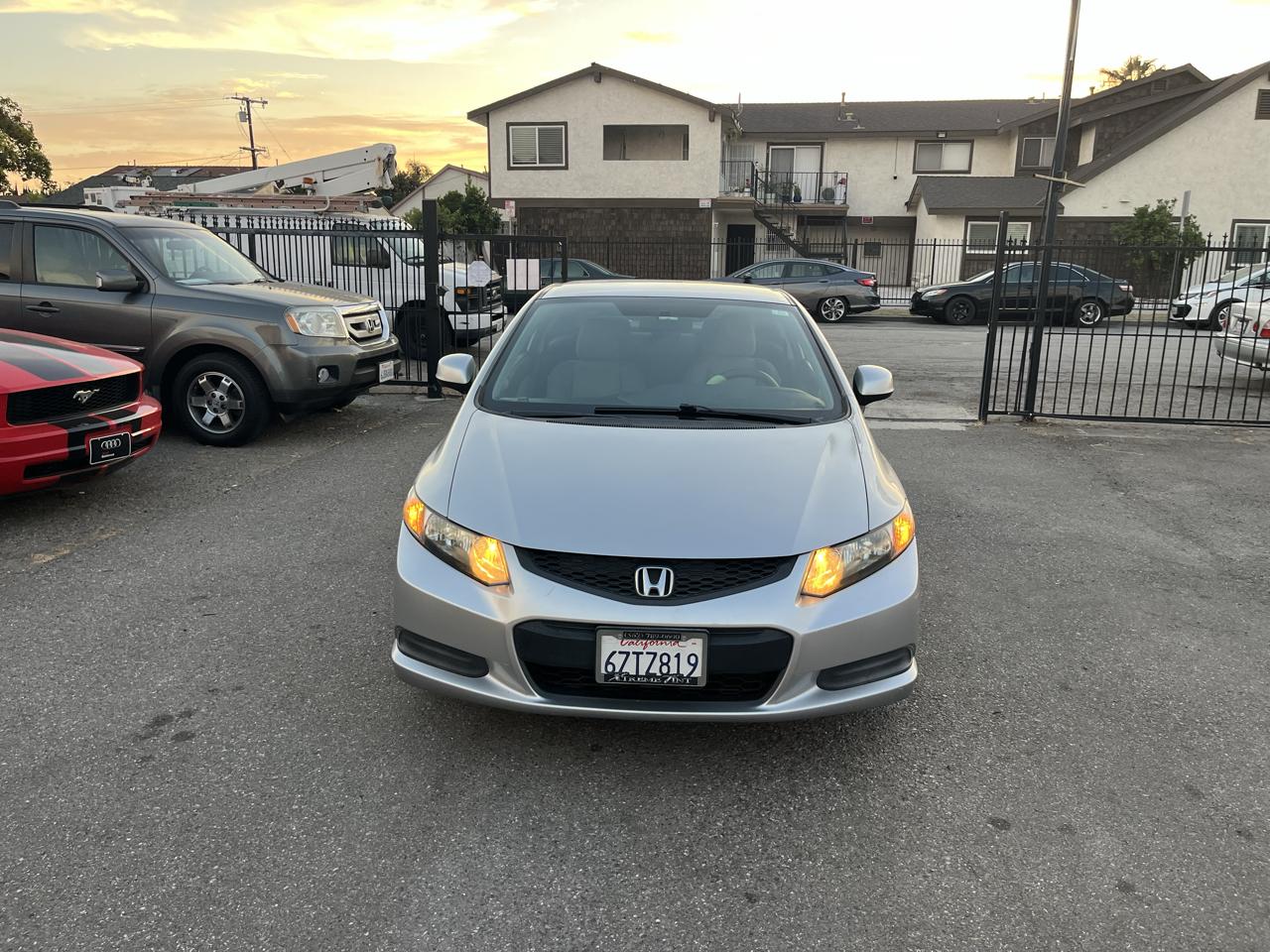 Honda Civic LX Coupe 5-Speed AT 2013