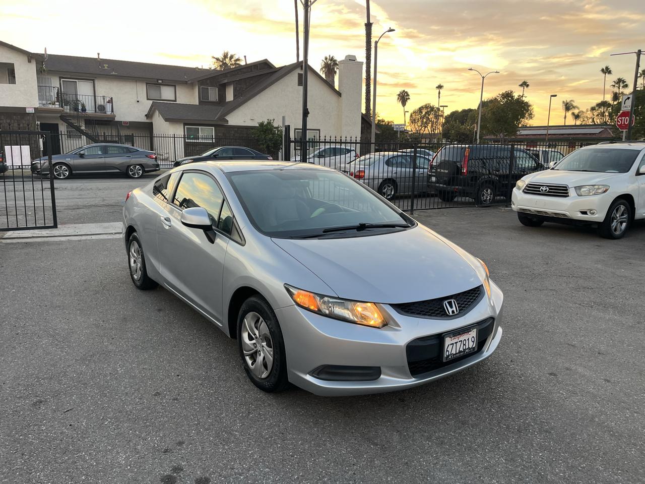 Honda Civic LX Coupe 5-Speed AT 2013
