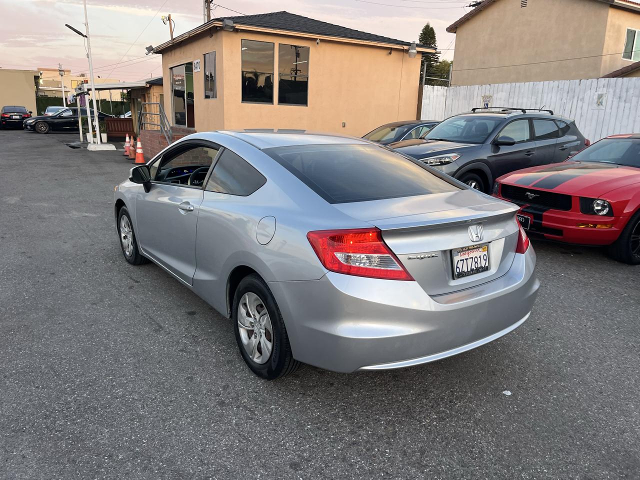 Honda Civic LX Coupe 5-Speed AT 2013