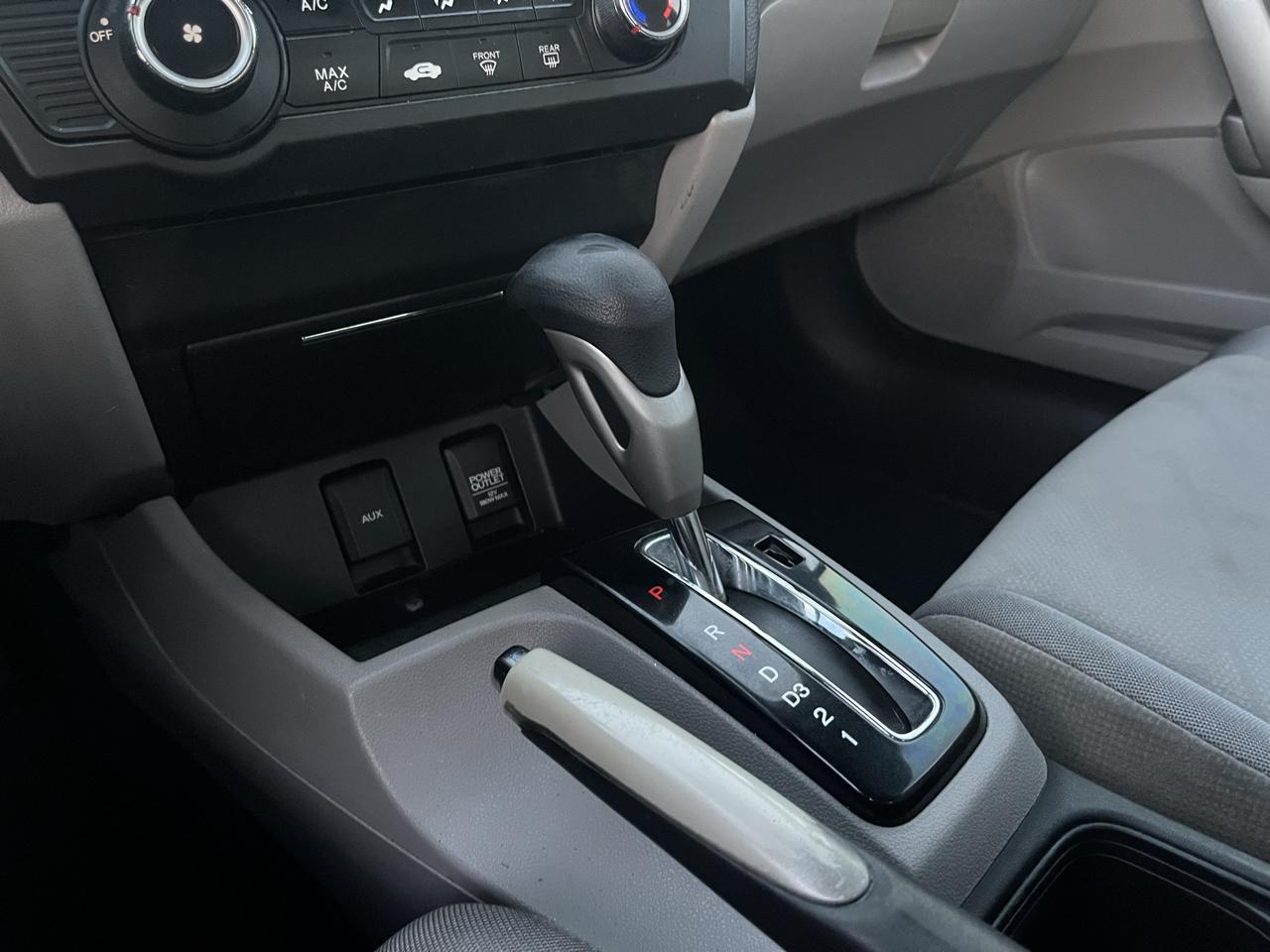 Honda Civic LX Coupe 5-Speed AT 2013