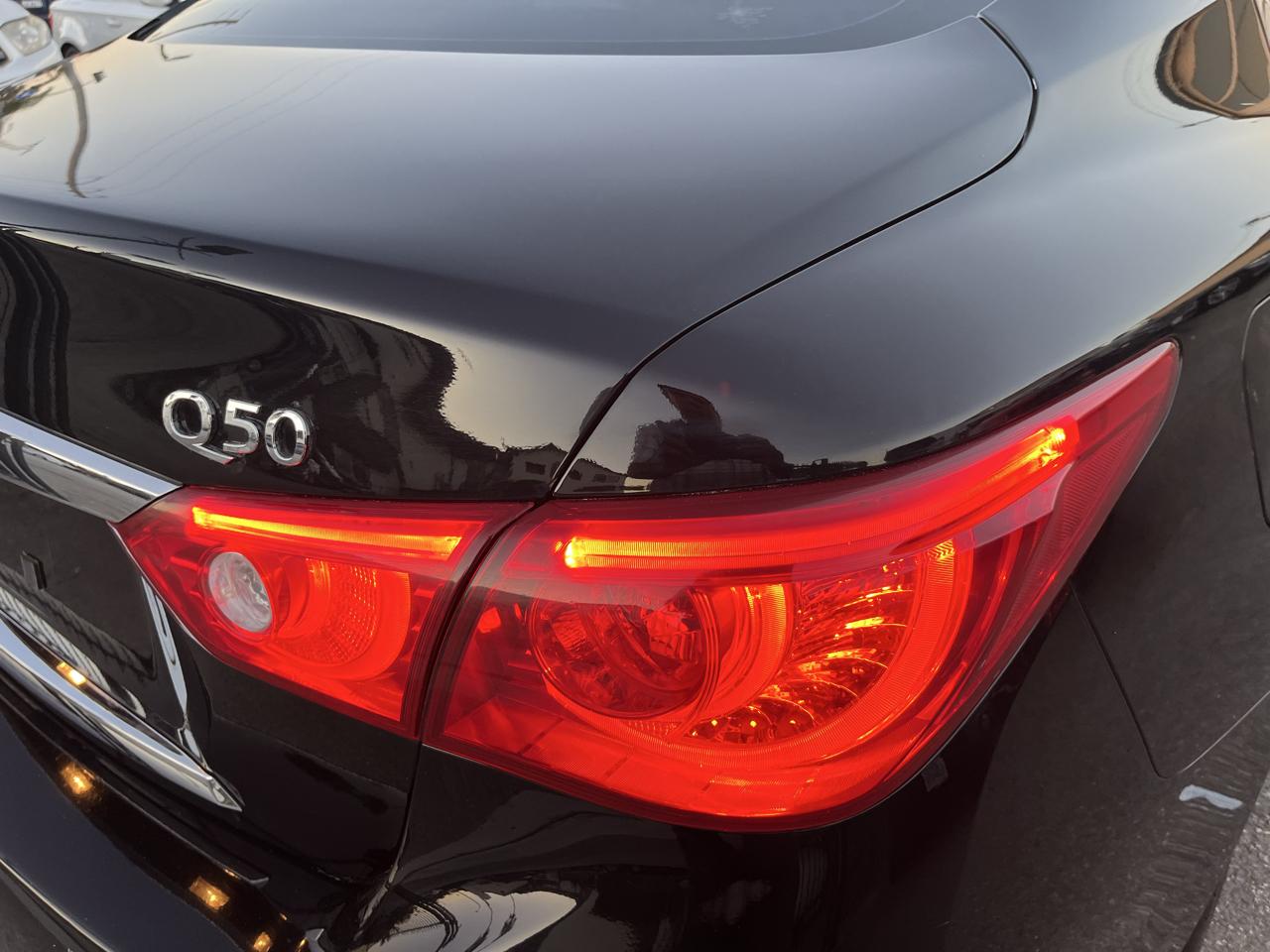 Infiniti Q50 Base 2015