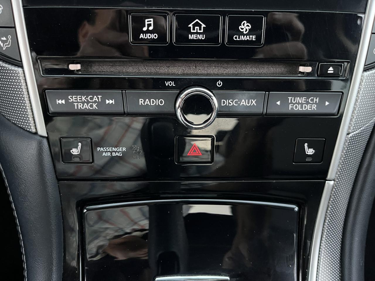 Infiniti Q50 Base 2015