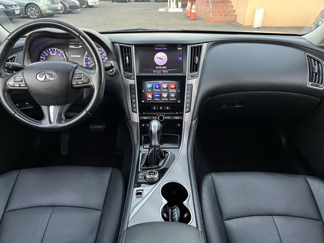 Infiniti Q50 Base 2015