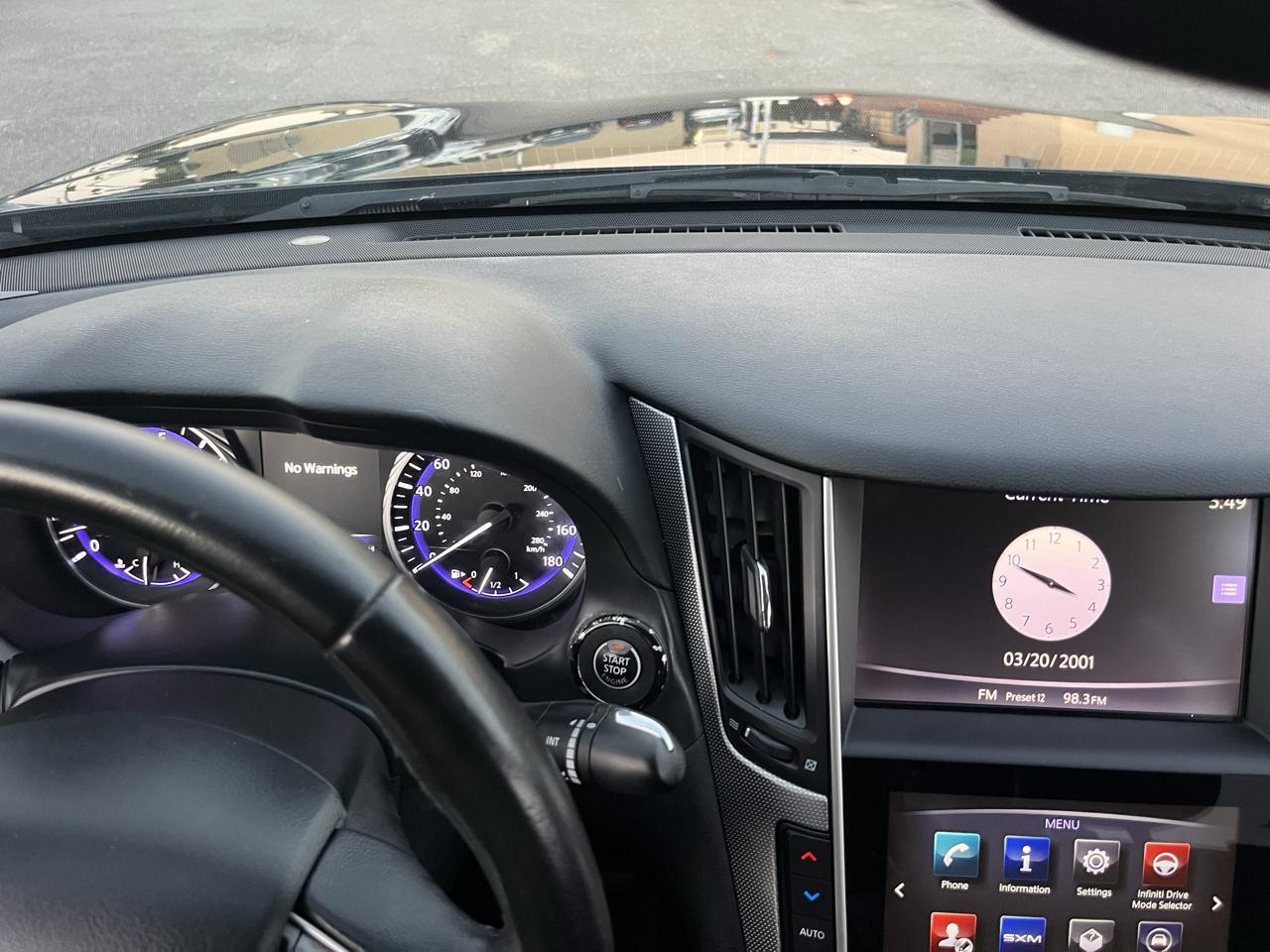 Infiniti Q50 Base 2015