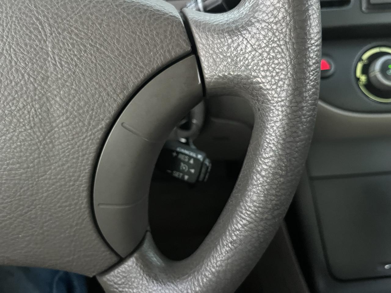 Toyota Camry Standard 2006