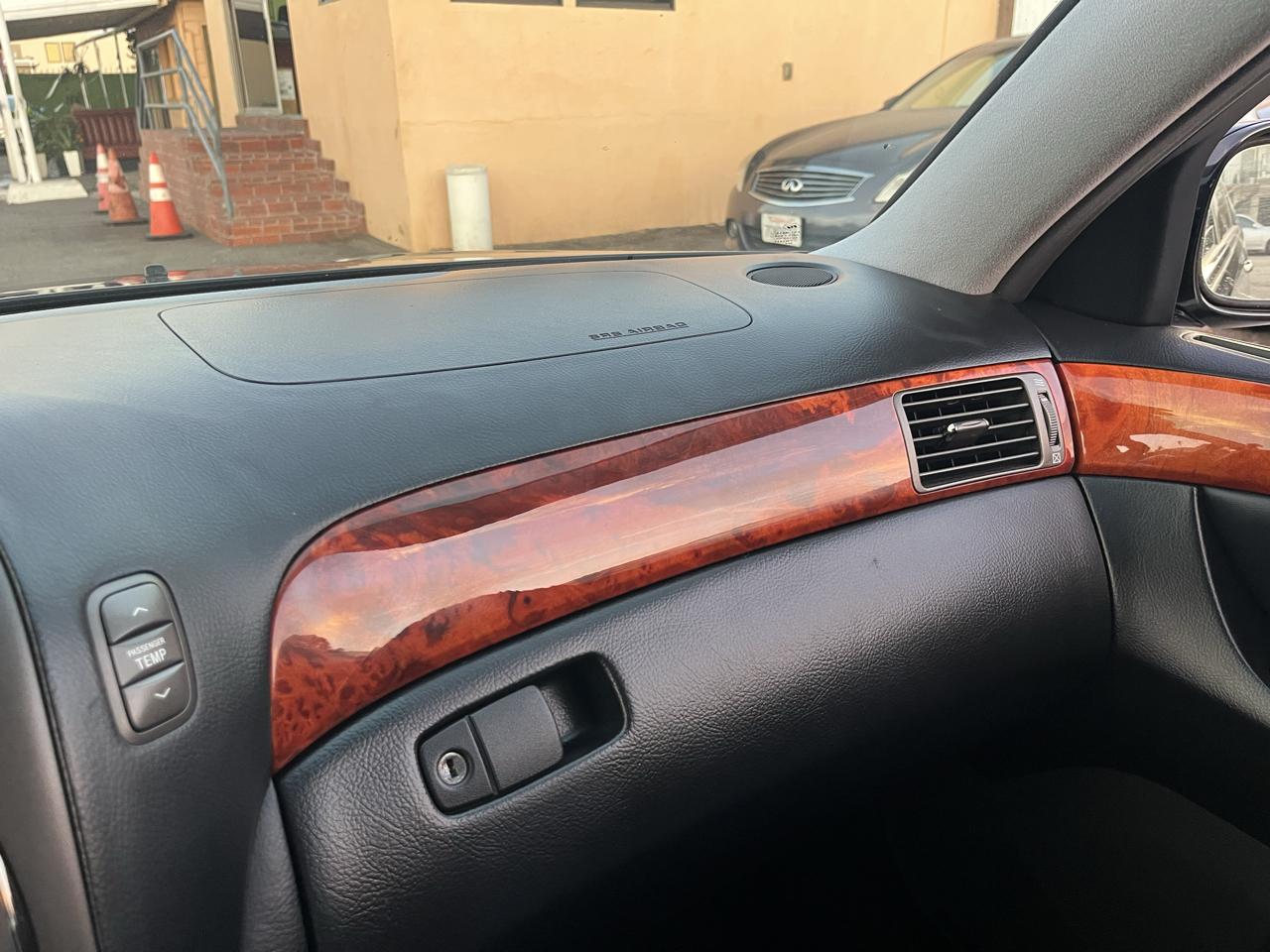 Lexus LS 430 Sedan 2006