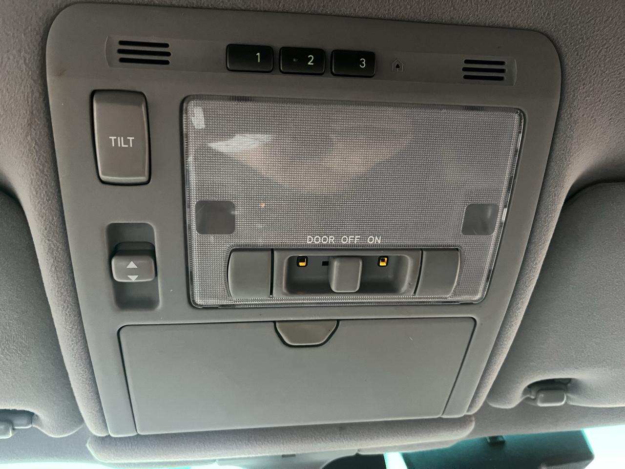 Lexus LS 430 Sedan 2006