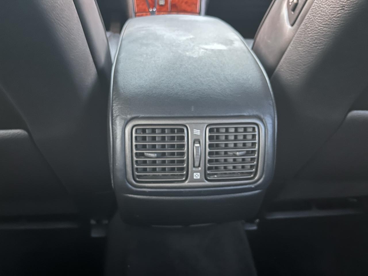 Lexus LS 430 Sedan 2006