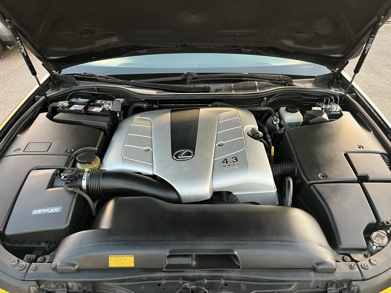 Lexus LS 430 Sedan 2006