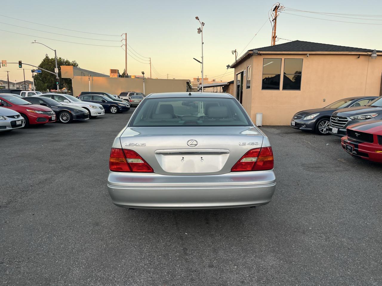 Lexus LS 430 Sedan 2002