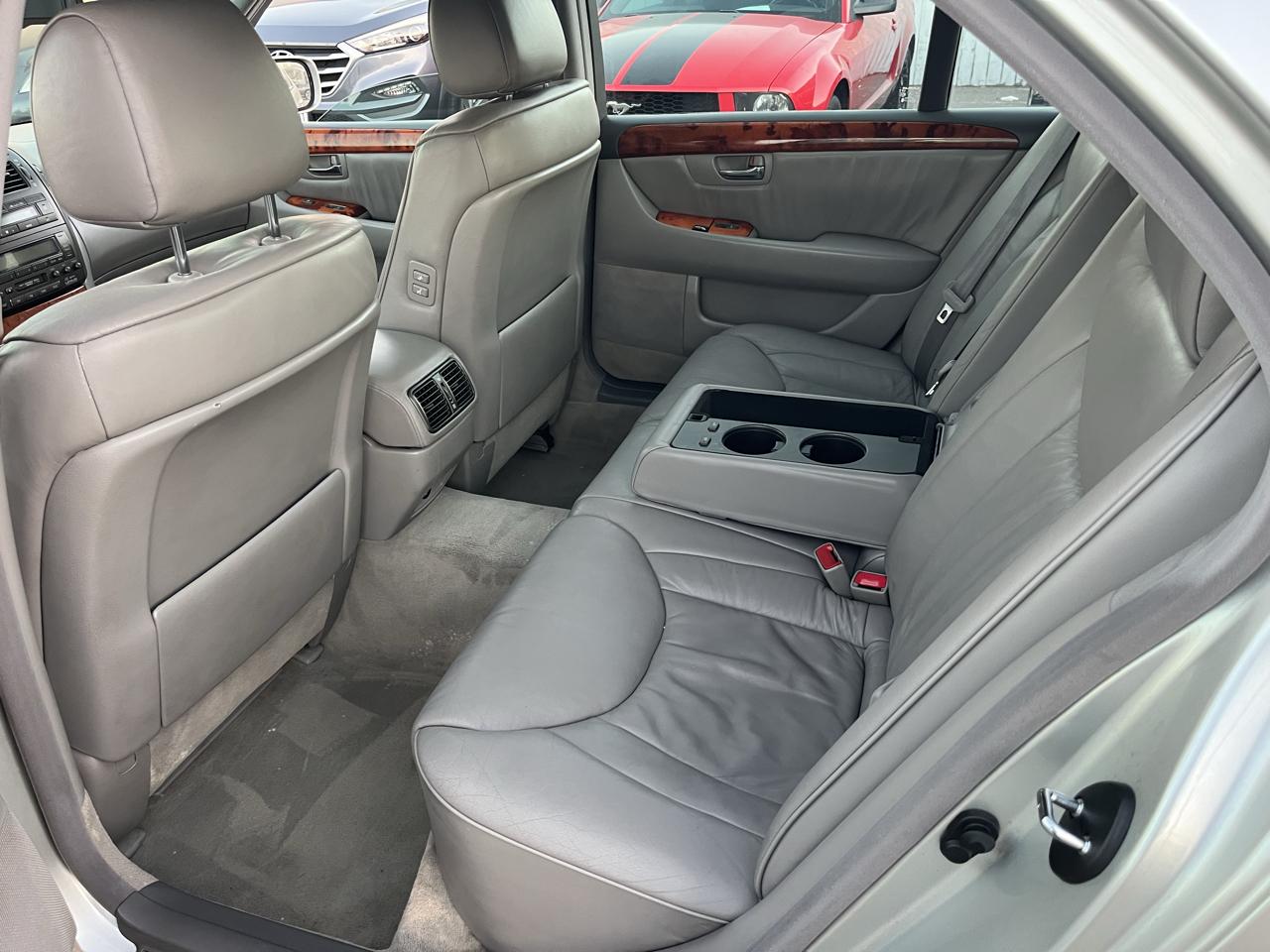 Lexus LS 430 Sedan 2002