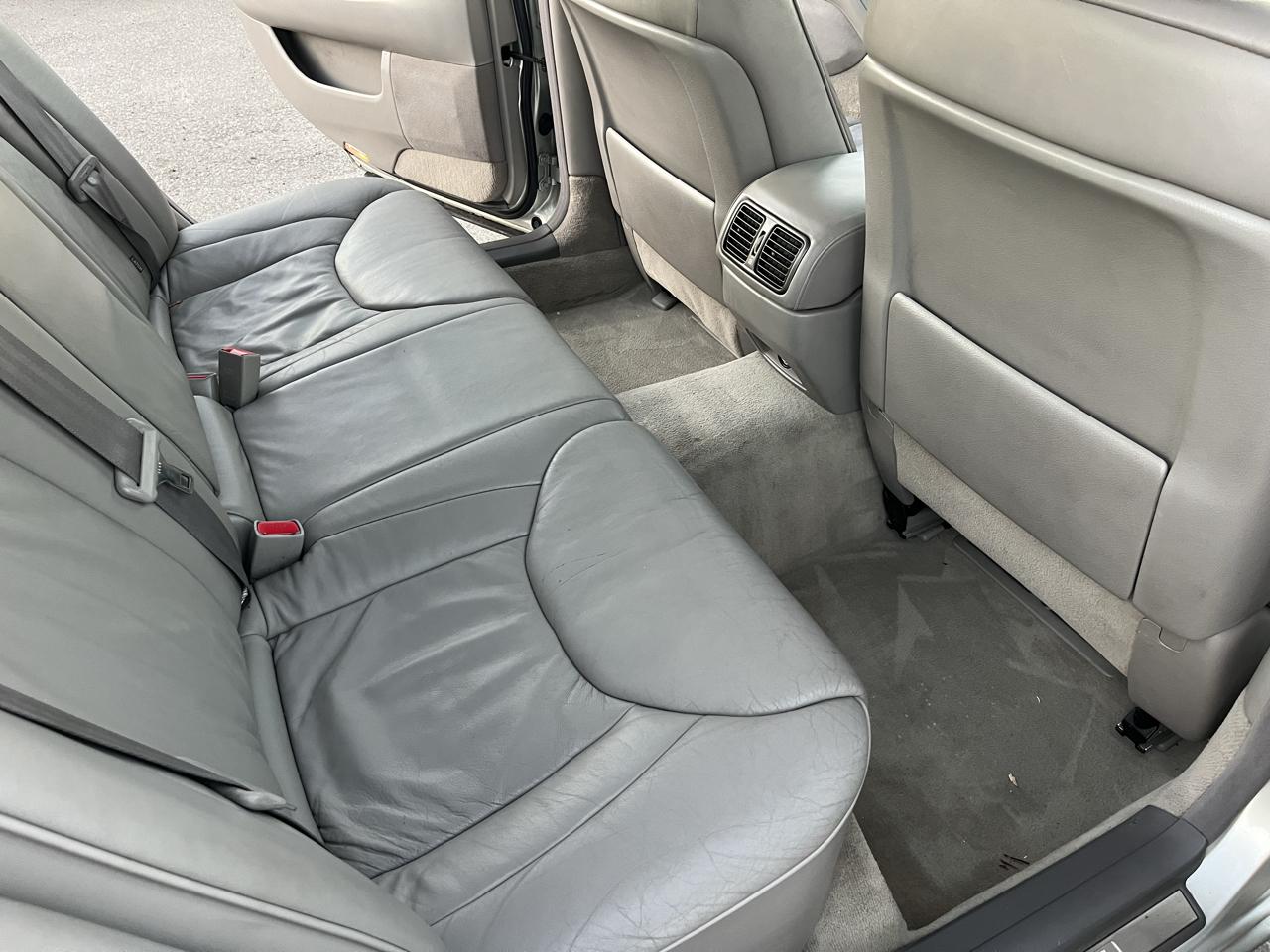 Lexus LS 430 Sedan 2002