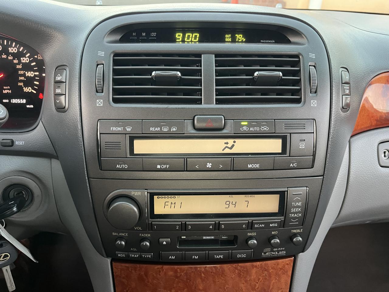 Lexus LS 430 Sedan 2002