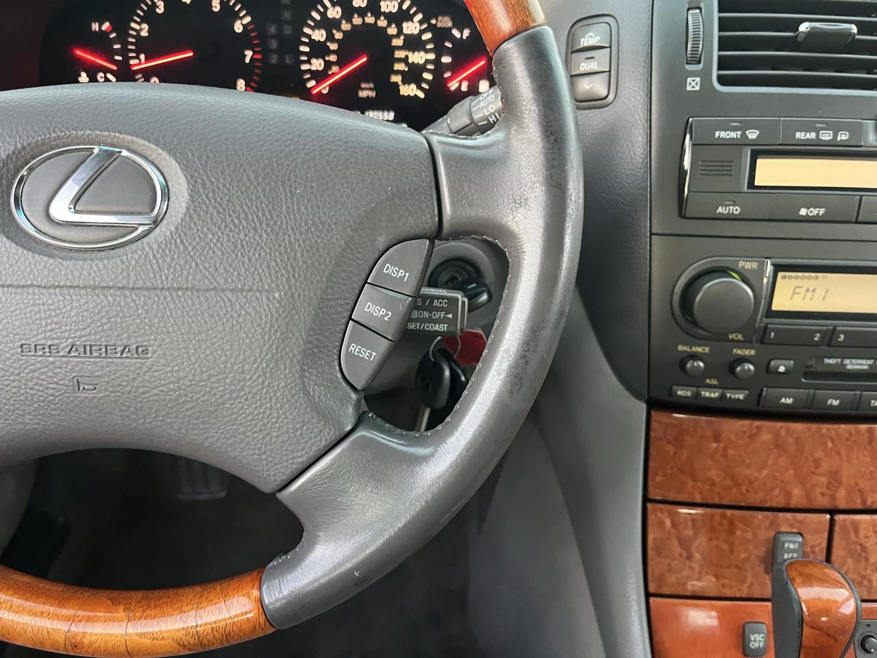 Lexus LS 430 Sedan 2002