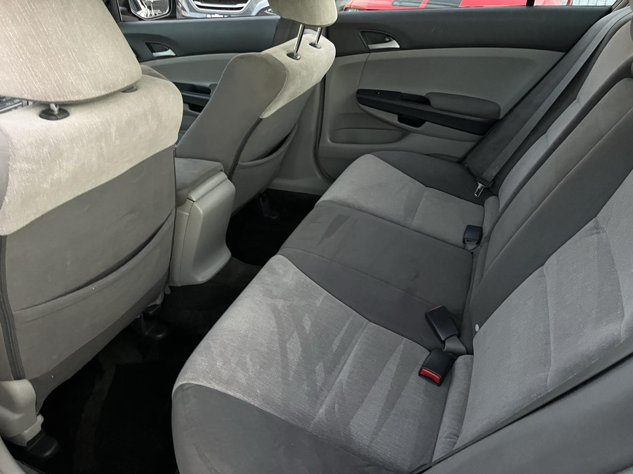 Honda Accord LX-P Sedan AT 2009