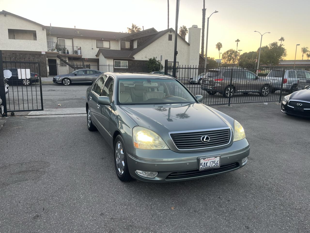 Lexus LS 430 Sedan 2003