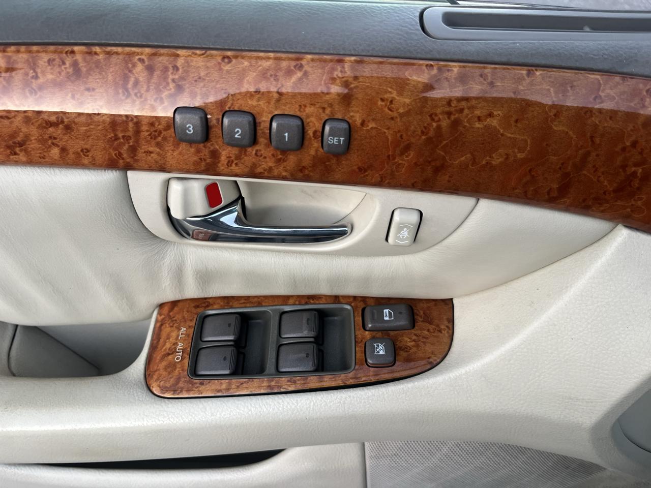 Lexus LS 430 Sedan 2003