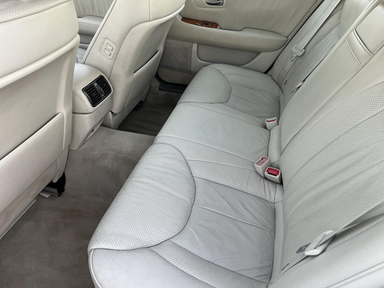 Lexus LS 430 Sedan 2003