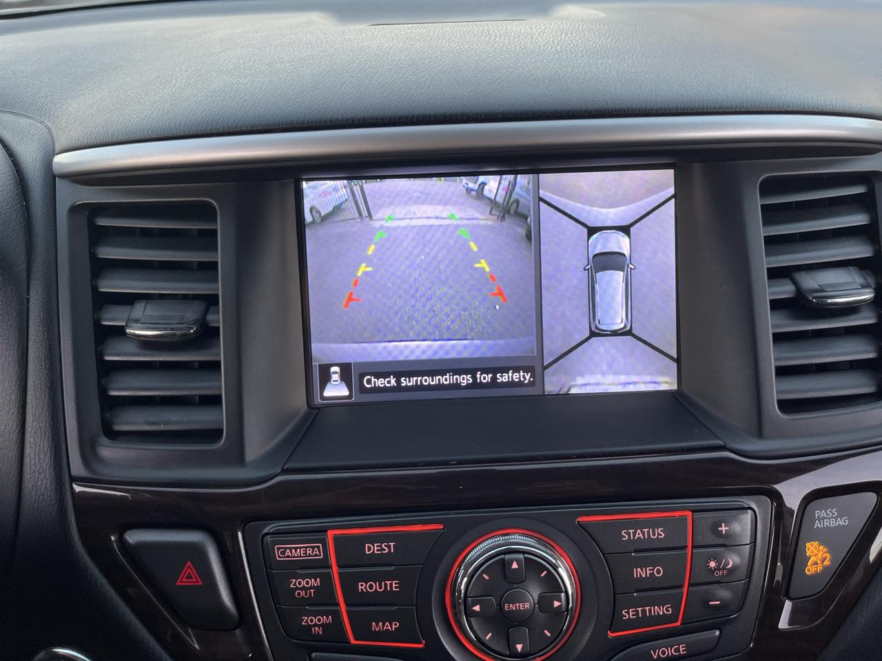 Nissan Pathfinder S 4WD 2014