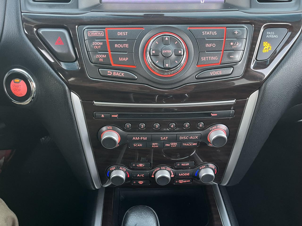 Nissan Pathfinder S 4WD 2014
